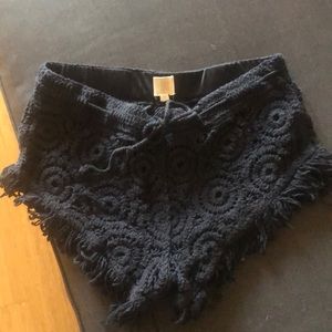 Fun beachy short shorts!